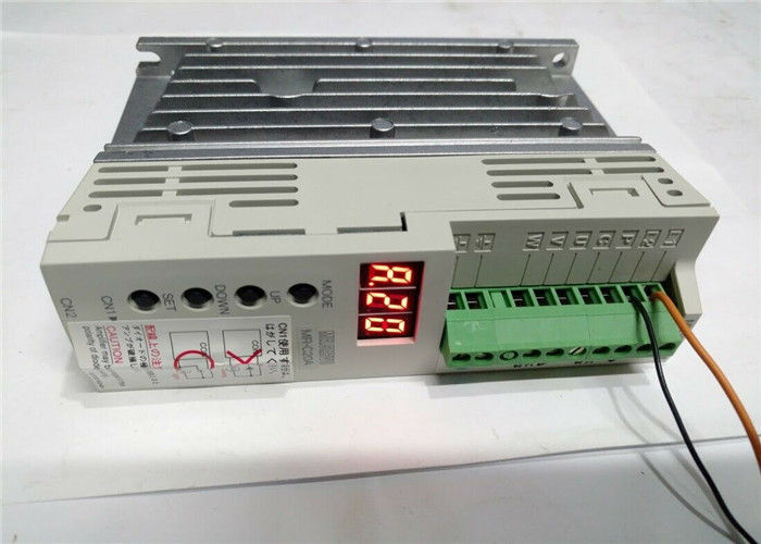 Mitsubishi MELSERVO AC Servo Drive MR-C20A1-L 200W Amplificador Industrial 1.5A 100-115VAC