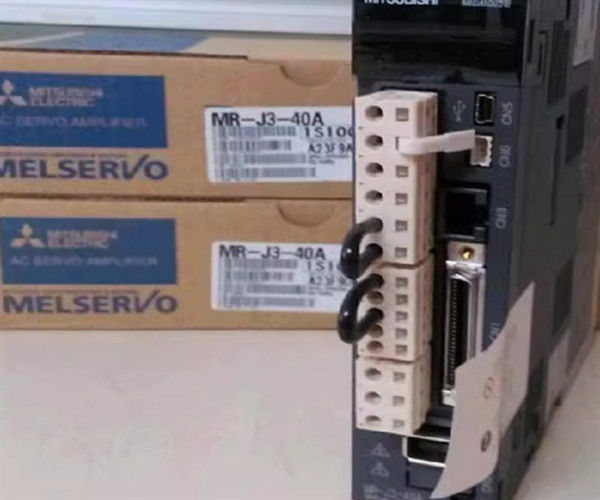 C.A. de MR-J3-200B 2KW amplificador Mitsubishi V de MR-J3 200 a 230 de 3 fases