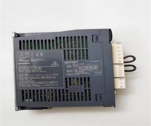 MR-J3-200B 2KW AC Servo Amplificador Mitsubishi MR-J3 200 a 230 V