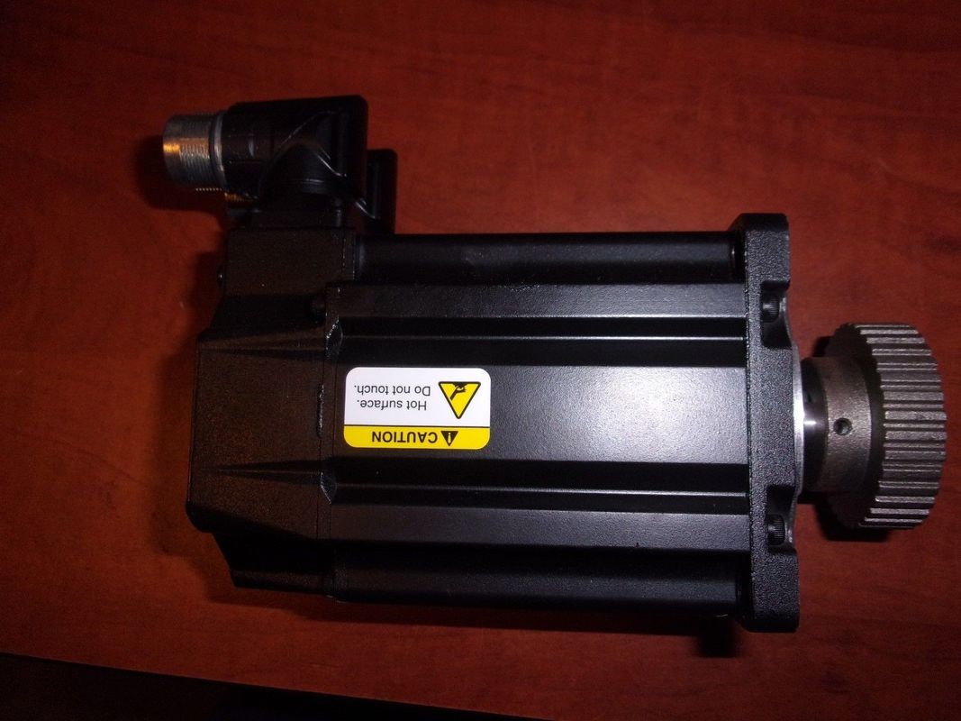 ALLEN-BRADLEY MPM-A1151M-SJ72AA MPM-Série MPM 240V AC Servomotor rotativo