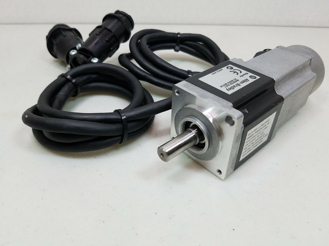 O motor de transmissão automática de corrente alternada de 240 V